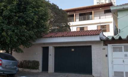 Casa tipo para venda com 3 quartos, sendo 1 suíte, 280m²
