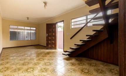 Casa tipo para venda com 3 quartos, sendo 3 suítes, 150m²