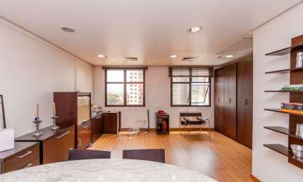 Conjunto comercial para venda em Vila Progredior, 30m²