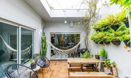Casa tipo para venda em Chácara Santo Antônio (Zona Sul) com 2 quartos, sendo 1 suíte, 130m²