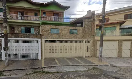 Sobrado para venda em Parque São Domingos com 3 quartos, sendo 1 suíte, 150m²