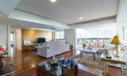 Apartamento tipo para venda em moema com 3 quartos, sendo 3 suítes, 195m²