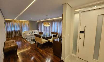 Apartamento tipo para locação com 3 quartos, sendo 3 suítes, 155m²