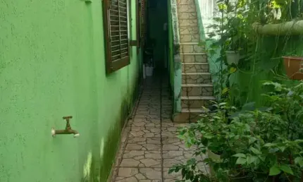Casa no condomínio Condominio Leonora II para venda em Jardim São João (Jaraguá) com 2 quartos, sendo 1 suíte, 110m²