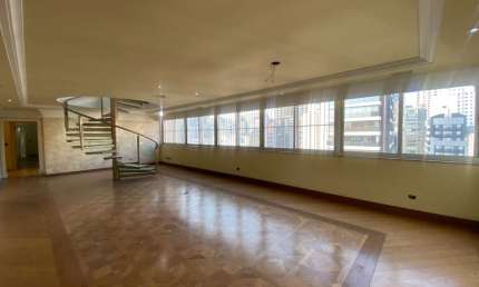 Cobertura para venda com 5 quartos, sendo 5 suítes, 496m²