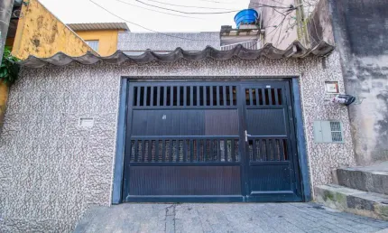 Casa tipo para venda em Vila Dalva com 4 quartos, 120m²
