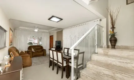 Sobrado para venda em jardim cidália com 4 quartos, sendo 1 suíte, 181m²