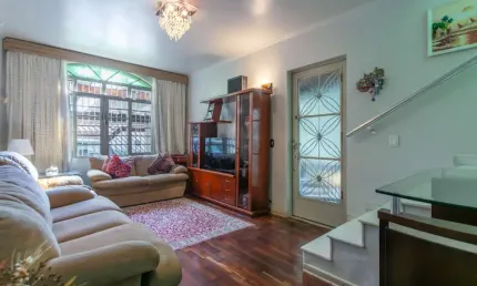 Sobrado para venda em Cupecê com 3 quartos, sendo 1 suíte, 127m²