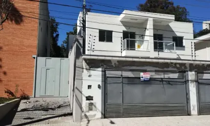 Sobrado para venda em Jardim Bélgica com 3 quartos, sendo 3 suítes, 140m²