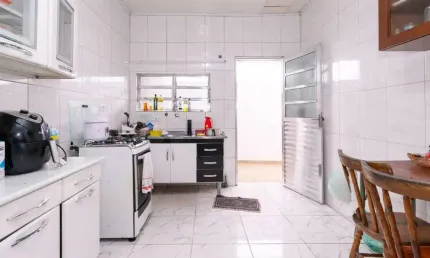 Casa comercial à venda na Avenida Professor Joaquim Barreto, 49, Centro, Cotia