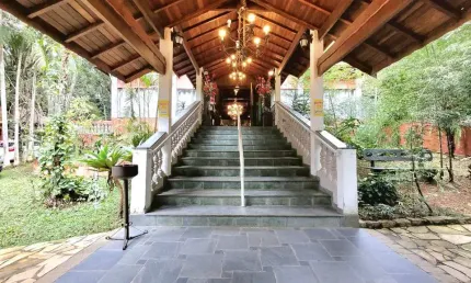 Casa comercial à venda na Estrada Hawaí Club e Tozan, 2445, Riacho Grande, São Bernardo do Campo