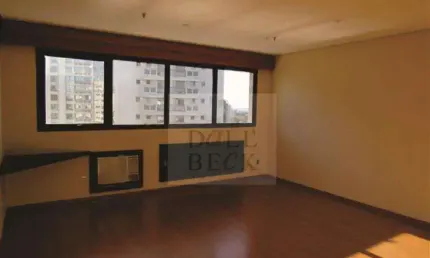 Comercial/Industrial de 36 metros quadrados no bairro Três Figueiras