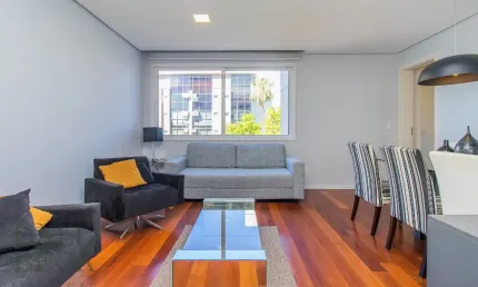 Apartamento com 3 quartos para alugar no Floresta, Porto Alegre 