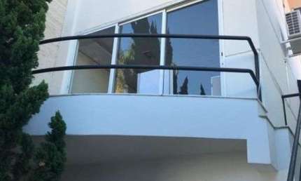 Imóvel comercial ou residencial de 350m² à venda 1.650.000,00 na Água Rasa. Ideal para escolas de idiomas ou consultórios.