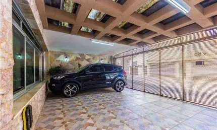 Sobrado à venda, 3 quartos, 3 vagas, Vila Carrão - São Paulo/SP