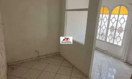 Sala comercial em sobreloja de 15m², com banheiro por 1.400,00 no tatuapé/sp aceita 3 meses de depósito, fiador, água e luz dividido com demais salas