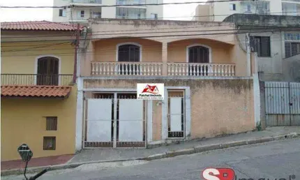 Sobrado de 150m², por 850.000,00 com 3 dorm., 1 suíte, 2 banheiros, cozinha, sala 3 ambientes, 2 vagas, edícula - V. Invernada/SP