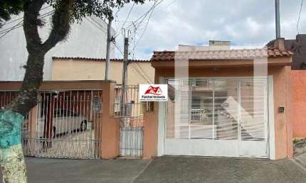 Ótimo Sobrado de 380m² de 3 pisos, com 4 suítes, sacada, escritório e 3 vagas por 2990.000,00 - V. Invernada/SP