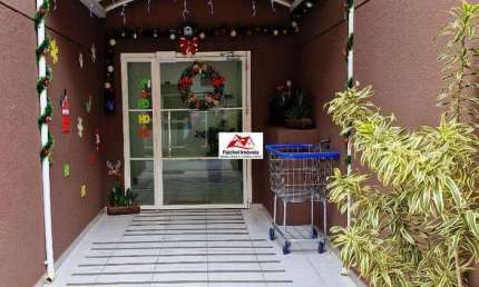 Apto no 24 andar com vista privilegiada de todas as janelas... último andar com 2 dorm., 1 vaga, por 345.000,00 - Próximo ao metro V. Matilde/SP