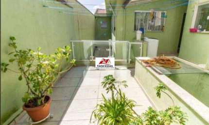 Sobrado de 217m² com 4 dormitórios sendo 3 suites, escritório, quintal e 2 vagas, com armários, ar-condicionado - V. Bertioga/SP