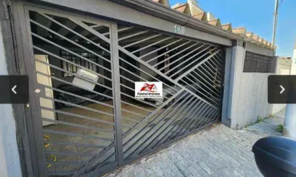 IMÓVEL PARA RENDA: São 3 casas de 350m² de construção, num terreno de 250m² por 1.000,000,00 próximo a Praça Sampaio Vidal na V. Formosa/SP