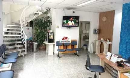 Ótima sala comercial de 11,30m² na A VITTAL PRIME Clínica Multidisciplinar, já com recepção, SEM cond. e iptu por 1.550,00/mês - Mooca/SP