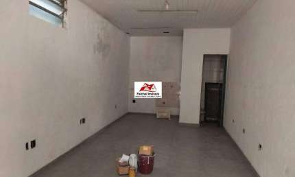 Salão de 38m² com banheiro, piso novo, na Rua Água Rasa, próximo a Salim Farah Maluf, ótima localização por 1.500,00/mês - Vila Regente Feijó/SP