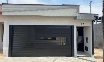 Imperdível oportunidade: Casa à venda em Bragança Paulista-SP, Residencial Quinta dos Vinhedos, 3 quartos, 1 suíte, 2 salas, 2 vagas, 138m².