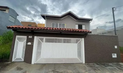 Casa com 3 quartos à venda na rua amábile lúcia visintainer, 82, jardim santa paulina, bragança paulista, 185 m2 por r$ 880.000