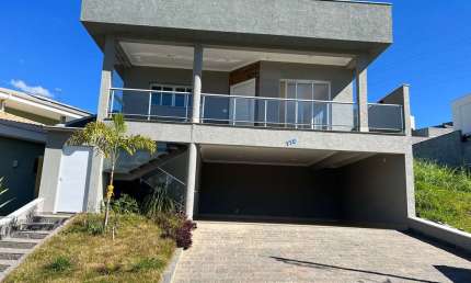 Casa em condomínio, casa interior Bragança paulista , casa com piscina, casa a venda, linda casa a venda, interior São paulo