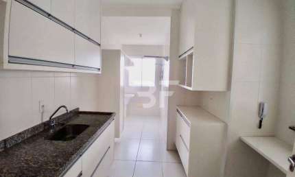 Apartamento para alugar, 68 m² por R$ 3.338,00/mês - Condomínio Edifício Cláudia - Indaiatuba/SP