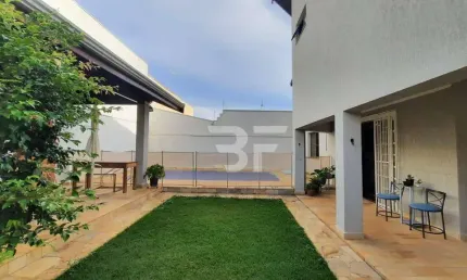 Casa com 3 dormitórios à venda, 303 m² por R$ 1.340.000,00 - Vila Suíça - Indaiatuba/SP