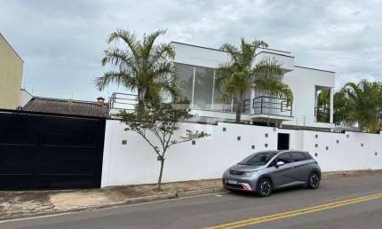 Casa com 4 dormitórios à venda, 174 m² por R$ 1.350.000,00 - Jardim Regente - Indaiatuba/SP