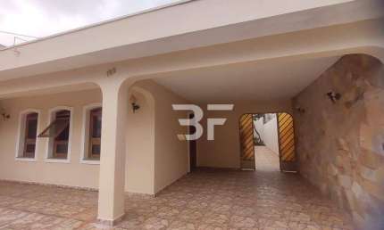 Casa com 3 dormitórios à venda, 154 m² por R$ 732.000,00 - Jardim Cristina - Indaiatuba/SP