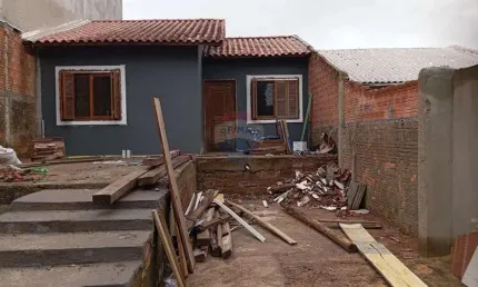 Casa com 2 quartos à venda no Jardim Algarve, Alvorada 