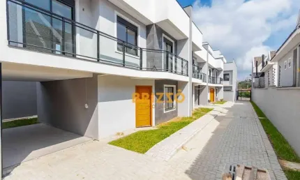 TRIPLEX EM EXCELENTE LOCALIZAÇÃO, 3 DOMRITÓRIOS SENDO 1 SUÍTE COM CLOSET