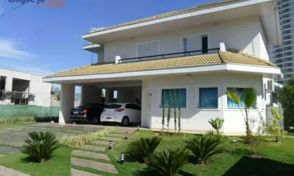Casa à venda no Jardim Paraíba - Jacareí/SP com 304 m²