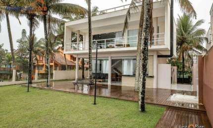Sobrado para venda ou locação no Sape - Ubatuba/SP com 324 m²