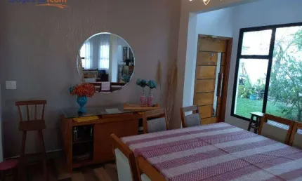 Sobrado com 3 dormitórios à venda, 350 m² por R$ 916.000,00 - Jardim Santa Maria - Jacareí/SP