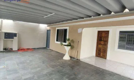 Casa à venda no Jardim América em São José dos Campos/SP com 160 m²