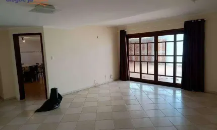 Casa à venda no Jardim Satélite - São José dos Campos/SP com 150 m²