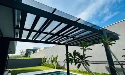 Sobrado à venda no Condomínio Residencial Colinas do Paratehy em São José dos Campos/SP com 398 m²