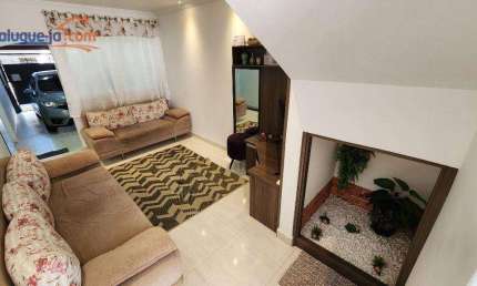 Sobrado para alugar no Jardim Satélite - São José dos Campos/SP com 166 m²