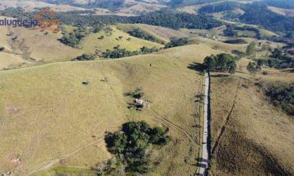 Sítio com 2 dormitórios à venda, 181500 m² por R$ 900.000,00 - Cachoeira Grande - Lagoinha/SP