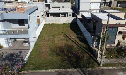 Terreno à Venda no Condomínio Terras do Vale, Caçapava-SP com 300m²