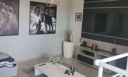 Cobertura à venda no Parque Industrial - São José dos Campos/SP com 108 m²