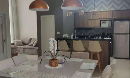 Casa á venda o Jardim Califórnia - Jacareí/SP com 78 m²