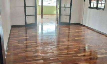 Casa com 3 dormitórios para alugar, 297 m² por R$ 3.260,00/mês - Parque Industrial - São José dos Campos/SP