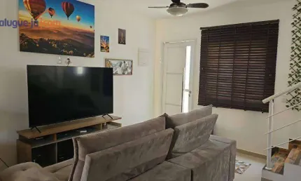 Sobrado à venda no Loteamento Vila Romana - Jacareí/SP com 72 m²