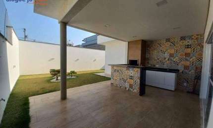 Casa com 3 dormitórios, 150 m² - venda por R$ 1.200.000,00 ou aluguel por R$ 6.080,00/mês - Condomínio Terras do Vale - Caçapava/SP
